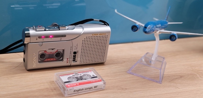 Đa phần các máy máy cassette mini được ưa chuộng hiện nay có xuất xứ từ Nhật Bản hoặc Hàn Quốc Đa phần các máy máy cassette mini được ưa chuộng hiện nay có xuất xứ từ Nhật Bản hoặc Hàn Quốc