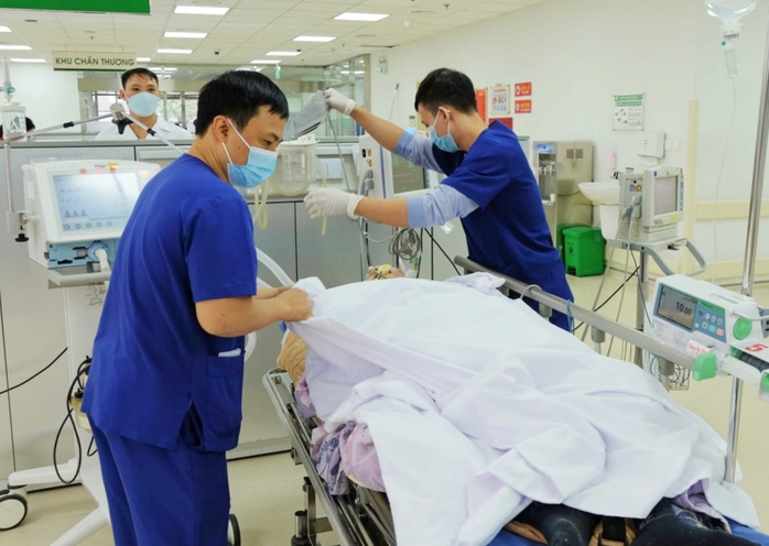 Nam sinh nhập viện cấp cứu sau kỳ thi chuyển cấp- Ảnh 1. Nam sinh nhập viện cấp cứu sau kỳ thi chuyển cấp- Ảnh 1.
