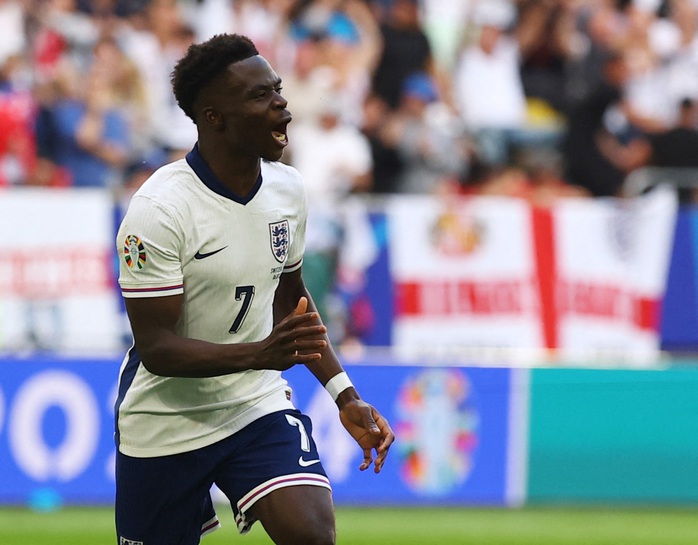 Euro 2024: Bukayo Saka trút bỏ nỗi ám ảnh sau 3 năm- Ảnh 5. Euro 2024: Bukayo Saka trút bỏ nỗi ám ảnh sau 3 năm- Ảnh 5.