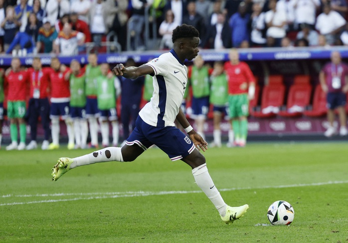 Euro 2024: Bukayo Saka trút bỏ nỗi ám ảnh sau 3 năm- Ảnh 4. Euro 2024: Bukayo Saka trút bỏ nỗi ám ảnh sau 3 năm- Ảnh 4.