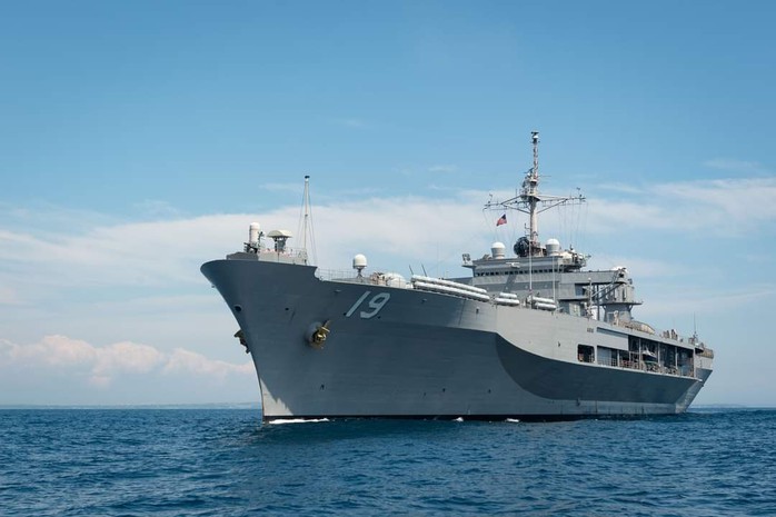 Soái hạm USS Blue Ridge của Hạm đội 7 Mỹ thăm Khánh Hòa- Ảnh 8.