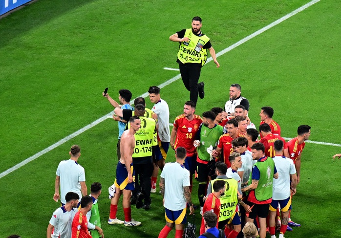 Euro 2024: Morata gặp vạ cuối trận, Tây Ban Nha lo sốt vó- Ảnh 2. Euro 2024: Morata gặp vạ cuối trận, Tây Ban Nha lo sốt vó- Ảnh 2.