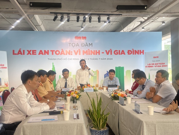6 lỗi vi phạm phổ biến của người tham gia giao thông ở TP HCM- Ảnh 1. 6 lỗi vi phạm phổ biến của người tham gia giao thông ở TP HCM- Ảnh 1.