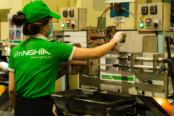 Doanh nghiệp có phải trả lương cho người có trình độ thêm 7%?- Ảnh 2. Doanh nghiệp có phải trả lương cho người có trình độ thêm 7%?- Ảnh 2.