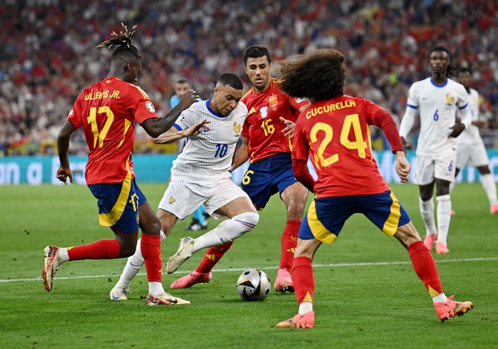 Soi tỉ số Euro 2024: Choáng váng khi xem lại 2 trận bán kết- Ảnh 2. Soi tỉ số Euro 2024: Choáng váng khi xem lại 2 trận bán kết- Ảnh 2.