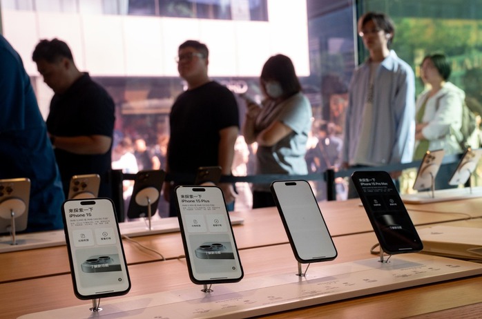 Microsoft yêu cầu nhân viên tại Trung Quốc chuyển sang dùng iPhone 15- Ảnh 1.