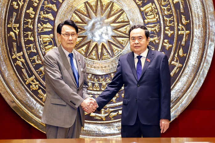 Chủ tịch Quốc hội Trần Thanh Mẫn tiếp ông Tokai Kisaburo - Hạ Nghị sĩ, Trưởng Ban Nghiên cứu chính sách Đảng Dân chủ Tự do Nhật Bản vào sáng 1-8. Ảnh: TTXVN Chủ tịch Quốc hội Trần Thanh Mẫn tiếp ông Tokai Kisaburo - Hạ Nghị sĩ, Trưởng Ban Nghiên cứu chính sách Đảng Dân chủ Tự do Nhật Bản vào sáng 1-8. Ảnh: TTXVN
