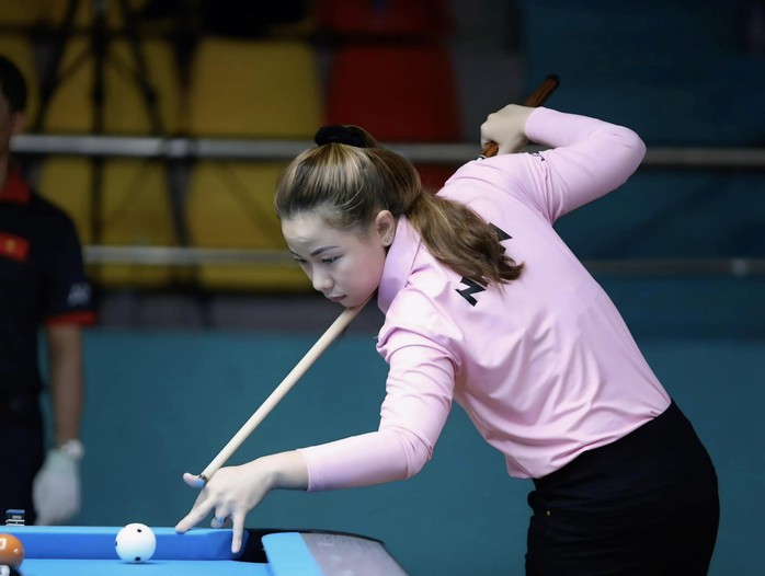 Trần Quyết Chiến, Bao Phương Vinh tranh tài giải đấu lớn nhất năm của billiards Việt Nam- Ảnh 4. Trần Quyết Chiến, Bao Phương Vinh tranh tài giải đấu lớn nhất năm của billiards Việt Nam- Ảnh 4.