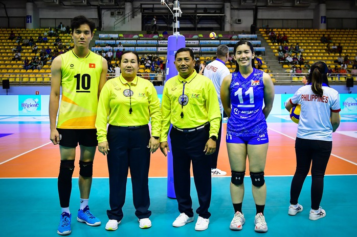 Tuyển bóng chuyền Việt Nam lần thứ nhì liên tiếp vào chung kết nữ SEA V-League- Ảnh 1. Tuyển bóng chuyền Việt Nam lần thứ nhì liên tiếp vào chung kết nữ SEA V-League- Ảnh 1.