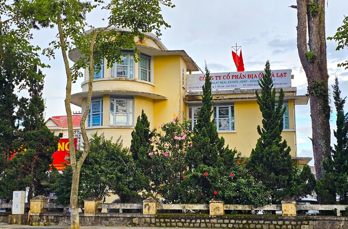 Công ty Địa ốc Đà Lạt cho thuê "sang tay" hàng chục biệt thự nhà nước- Ảnh 1. Công ty Địa ốc Đà Lạt cho thuê "sang tay" hàng chục biệt thự nhà nước- Ảnh 1.