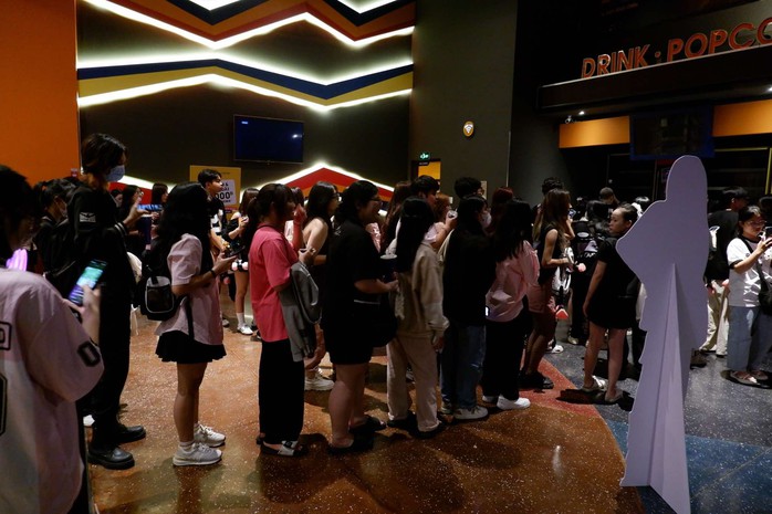 "BORN PINK in the cinemas" làm dậy sóng cộng đồng fan Việt- Ảnh 3. "BORN PINK in the cinemas" làm dậy sóng cộng đồng fan Việt- Ảnh 3.