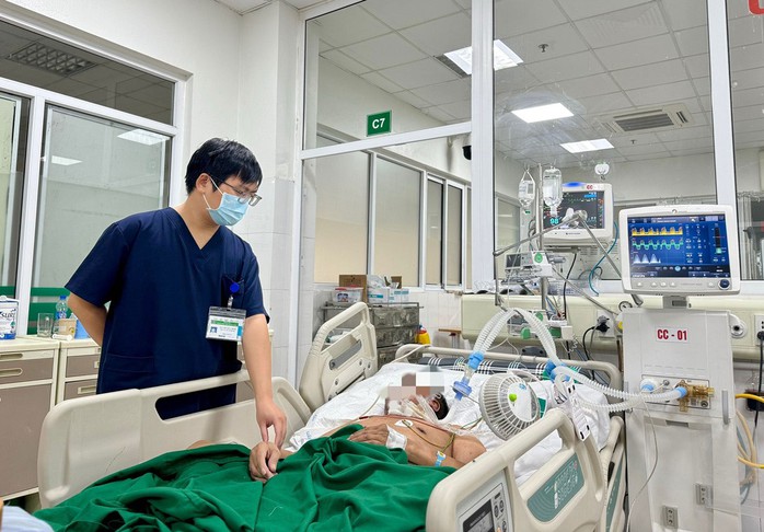 Nguy kịch từ vết xước "xoàng"- Ảnh 1. Nguy kịch từ vết xước "xoàng"- Ảnh 1.