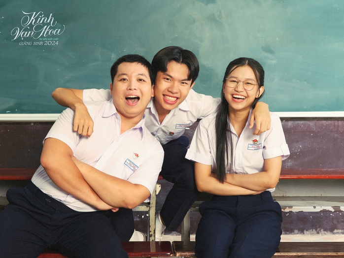 Bộ ba "Kính vạn hoa" tái ngộ và lộ diện thế hệ mới- Ảnh 1. Bộ ba "Kính vạn hoa" tái ngộ và lộ diện thế hệ mới- Ảnh 1.