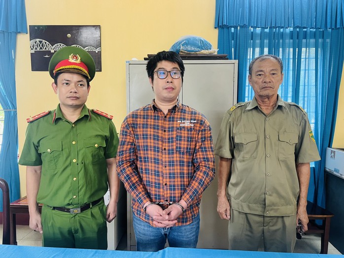 1 nhân viên ngân hàng lừa đảo người thân, chiếm đoạt tiền tỉ- Ảnh 1. 1 nhân viên ngân hàng lừa đảo người thân, chiếm đoạt tiền tỉ- Ảnh 1.