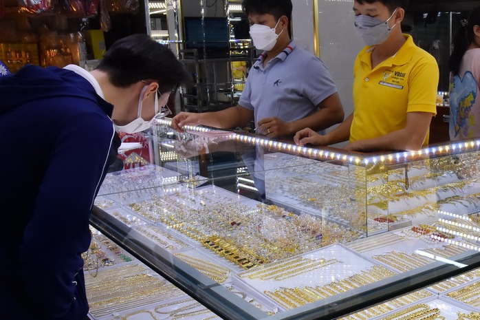 Giá vàng hôm nay, 13-8: Tăng dữ dội- Ảnh 1. Giá vàng hôm nay, 13-8: Tăng dữ dội- Ảnh 1.