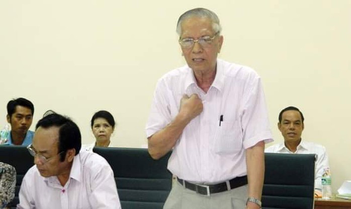 GS-TS Chu Phạm Ngọc Sơn phát biểu tại một hội thảo khoa học GS-TS Chu Phạm Ngọc Sơn phát biểu tại một hội thảo khoa học