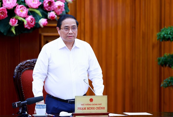 Hoàn thành đường dây 500 KV mạch 3 trước ngày 2-9- Ảnh 1. Hoàn thành đường dây 500 KV mạch 3 trước ngày 2-9- Ảnh 1.