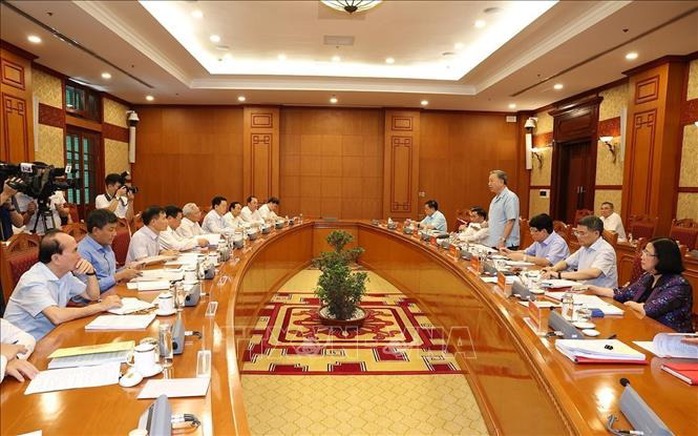 Tổng Bí thư, Chủ tịch nước Tô Lâm chủ trì cuộc họp Thường trực Tiểu ban Văn kiện Đại hội XIV
- Ảnh 1. Tổng Bí thư, Chủ tịch nước Tô Lâm chủ trì cuộc họp Thường trực Tiểu ban Văn kiện Đại hội XIV
- Ảnh 1.