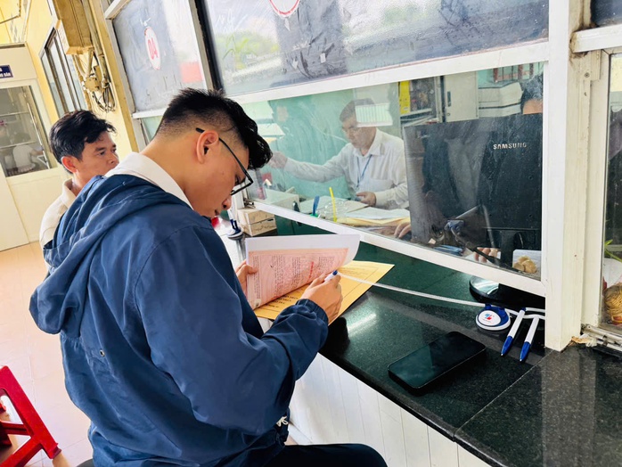 Hồ sơ chuyển mục đích sử dụng đất bị vướng do thuế- Ảnh 1. Hồ sơ chuyển mục đích sử dụng đất bị vướng do thuế- Ảnh 1.