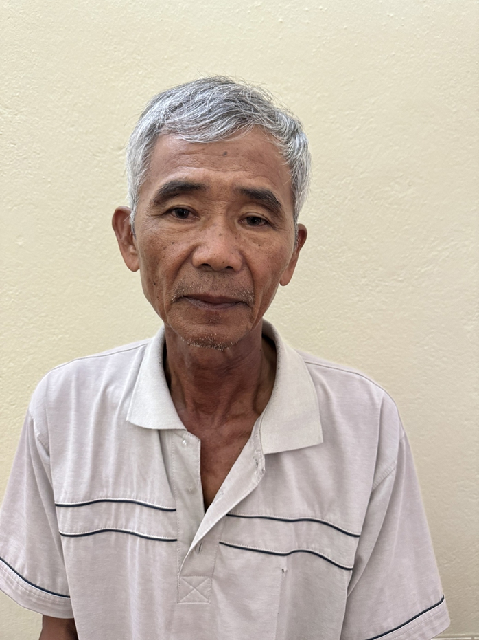 Ném lựu đạn vào đám đông làm 3 người chết, bị bắt sau 35 năm trốn truy nã- Ảnh 1. Ném lựu đạn vào đám đông làm 3 người chết, bị bắt sau 35 năm trốn truy nã- Ảnh 1.
