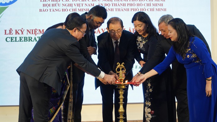 Tô thắm mối quan hệ hữu nghị Việt - Ấn- Ảnh 1. Tô thắm mối quan hệ hữu nghị Việt - Ấn- Ảnh 1.