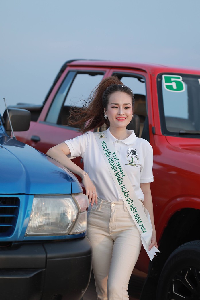 Niềm hân hoan của Á hậu 1 Phan Thị Thủy Tiên- Ảnh 3. Niềm hân hoan của Á hậu 1 Phan Thị Thủy Tiên- Ảnh 3.