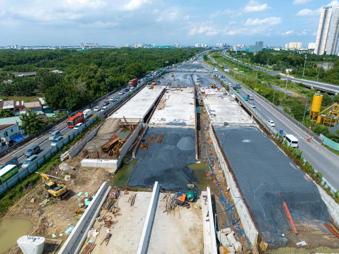 GIẢI NGÂN VỐN ĐẦU TƯ CÔNG: TÍN HIỆU TÍCH CỰC: Giải quyết dứt điểm khó khăn, vướng mắc- Ảnh 2. GIẢI NGÂN VỐN ĐẦU TƯ CÔNG: TÍN HIỆU TÍCH CỰC: Giải quyết dứt điểm khó khăn, vướng mắc- Ảnh 2.