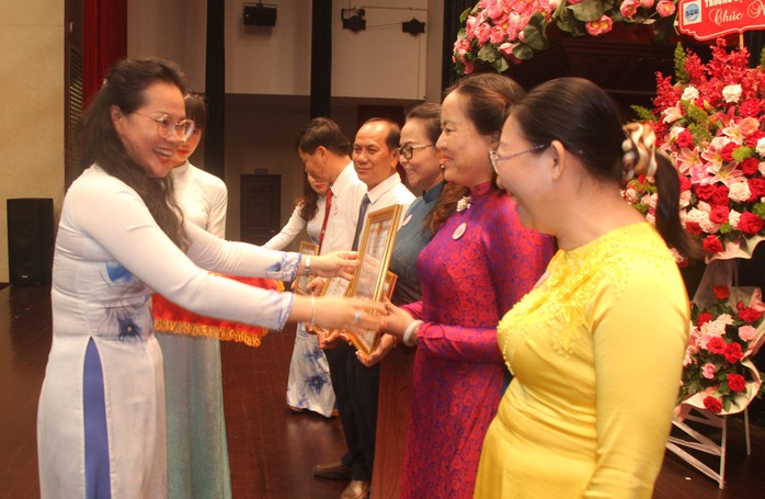 Công khai danh sách trường, lớp mầm non để phụ huynh chọn chỗ giữ trẻ an toàn- Ảnh 2. Công khai danh sách trường, lớp mầm non để phụ huynh chọn chỗ giữ trẻ an toàn- Ảnh 2.