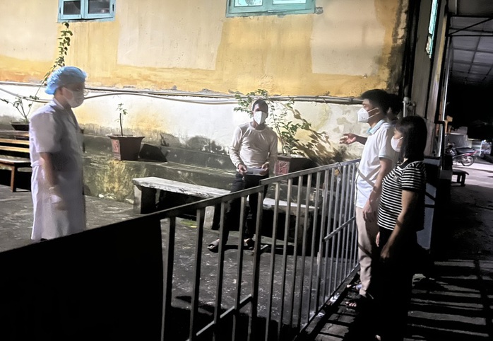 Bệnh nhi 10 tuổi mắc bệnh bạch hầu xuất viện- Ảnh 2. Bệnh nhi 10 tuổi mắc bệnh bạch hầu xuất viện- Ảnh 2.