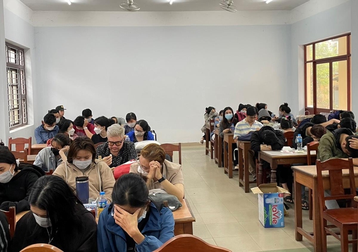 TỰ HÀO CÔNG AN NHÂN DÂN VIỆT NAM (*): Triệt phá "tập đoàn" cho vay nặng lãi- Ảnh 2. TỰ HÀO CÔNG AN NHÂN DÂN VIỆT NAM (*): Triệt phá "tập đoàn" cho vay nặng lãi- Ảnh 2.