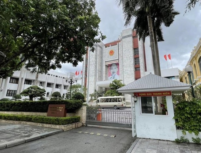 Chủ tịch Hà Nội Trần Sỹ Thanh nêu rõ các trường hợp phải từ chức, miễn nhiệm- Ảnh 1. Chủ tịch Hà Nội Trần Sỹ Thanh nêu rõ các trường hợp phải từ chức, miễn nhiệm- Ảnh 1.
