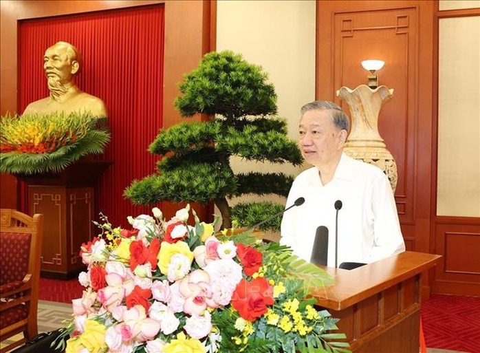 Tổng Bí thư, Chủ tịch nước Tô Lâm chủ trì Hội nghị gặp mặt lãnh đạo, nguyên lãnh đạo Đảng, Nhà nước- Ảnh 4.