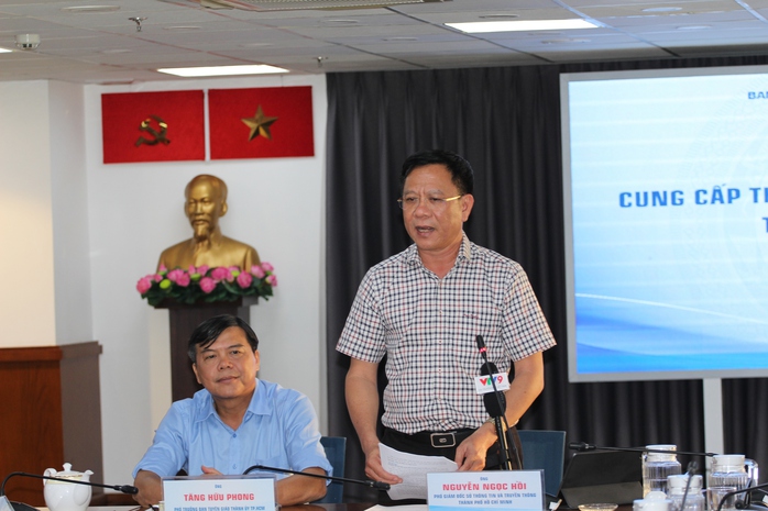 Sở Thông tin và Truyền thông TP HCM làm việc với Thanh Hằng, Công ty Sen Vàng về đơn tố cáo- Ảnh 1. Sở Thông tin và Truyền thông TP HCM làm việc với Thanh Hằng, Công ty Sen Vàng về đơn tố cáo- Ảnh 1.