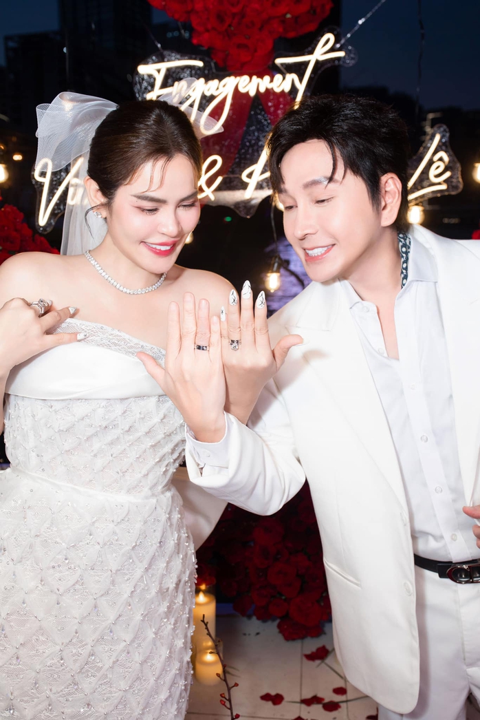 Cặp đôi Phương Lê - Vũ Luân nói về chuyện sinh con- Ảnh 1. Cặp đôi Phương Lê - Vũ Luân nói về chuyện sinh con- Ảnh 1.