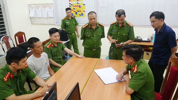 Đâm vợ trọng thương, chém chết hàng xóm vì nghi vợ ngoại tình- Ảnh 1. Đâm vợ trọng thương, chém chết hàng xóm vì nghi vợ ngoại tình- Ảnh 1.