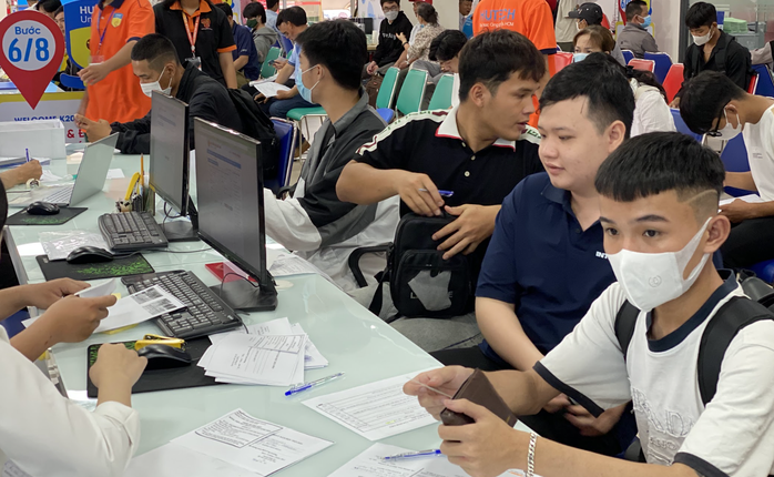 Công bố điểm chuẩn ĐH 2024 mới nhất- Ảnh 1. Công bố điểm chuẩn ĐH 2024 mới nhất- Ảnh 1.
