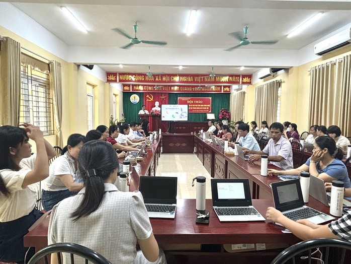 Mở rộng "Trường học số" đến nhiều trường học- Ảnh 1. Mở rộng "Trường học số" đến nhiều trường học- Ảnh 1.