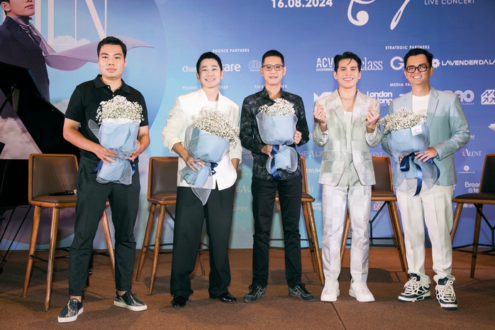 Quốc Thiên làm live concert quy mô 10.000 người- Ảnh 1. Quốc Thiên làm live concert quy mô 10.000 người- Ảnh 1.