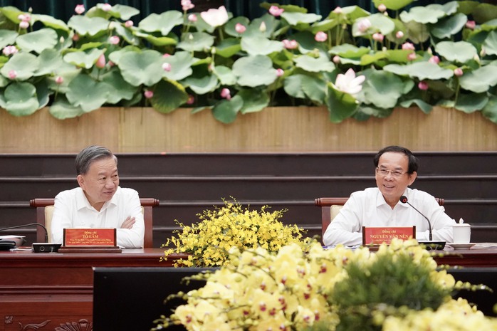 Phóng sự ảnh: Toàn cảnh ngày làm việc của Tổng Bí thư, Chủ tịch nước Tô Lâm tại TPHCM- Ảnh 14. Phóng sự ảnh: Toàn cảnh ngày làm việc của Tổng Bí thư, Chủ tịch nước Tô Lâm tại TPHCM- Ảnh 14.