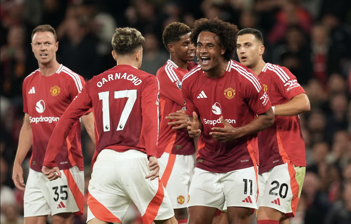 Cột mốc đáng nhớ của Joshua Zirkzee trong lần đầu khoác áo Man United- Ảnh 4. Cột mốc đáng nhớ của Joshua Zirkzee trong lần đầu khoác áo Man United- Ảnh 4.