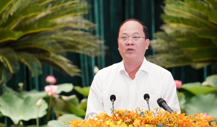 Nghiêm túc nghiên cứu, học tập, quán triệt tuyên truyền và triển khai thực hiện Chỉ thị 35- Ảnh 2. Nghiêm túc nghiên cứu, học tập, quán triệt tuyên truyền và triển khai thực hiện Chỉ thị 35- Ảnh 2.