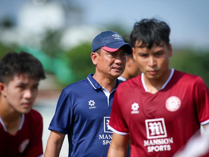 Thủ môn Patrik Lê Giang sẽ gắn bó lâu dài với CLB TP HCM- Ảnh 2. Thủ môn Patrik Lê Giang sẽ gắn bó lâu dài với CLB TP HCM- Ảnh 2.