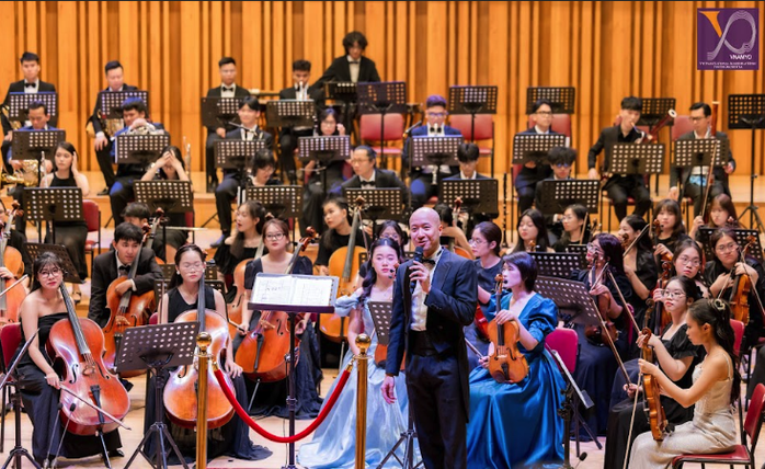 NSND Bùi Công Duy xúc động khi thấy các học trò trưởng thành- Ảnh 6. NSND Bùi Công Duy xúc động khi thấy các học trò trưởng thành- Ảnh 6.