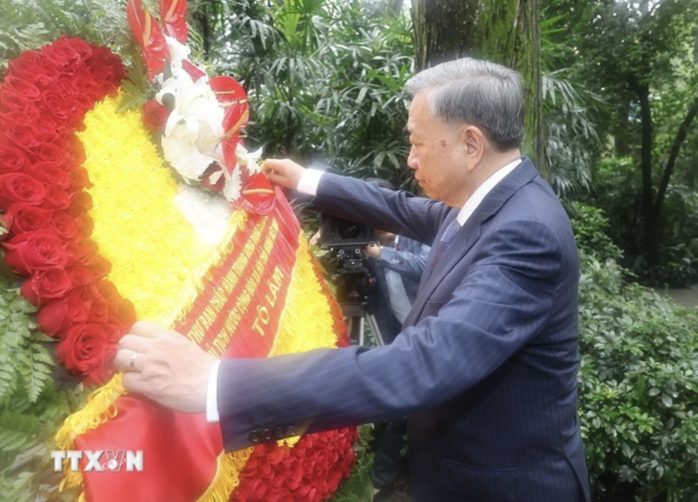 Tổng Bí thư, Chủ tịch nước Tô Lâm thăm Trụ sở Hội Việt Nam Cách mạng Thanh niên- Ảnh 2. Tổng Bí thư, Chủ tịch nước Tô Lâm thăm Trụ sở Hội Việt Nam Cách mạng Thanh niên- Ảnh 2.