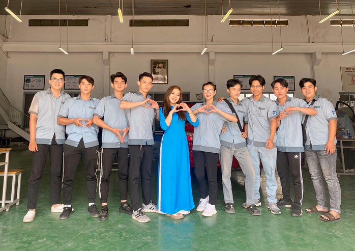 Thông tin mới nhất về quản lý biên chế và xây dựng vị trí việc làm- Ảnh 2. Thông tin mới nhất về quản lý biên chế và xây dựng vị trí việc làm- Ảnh 2.