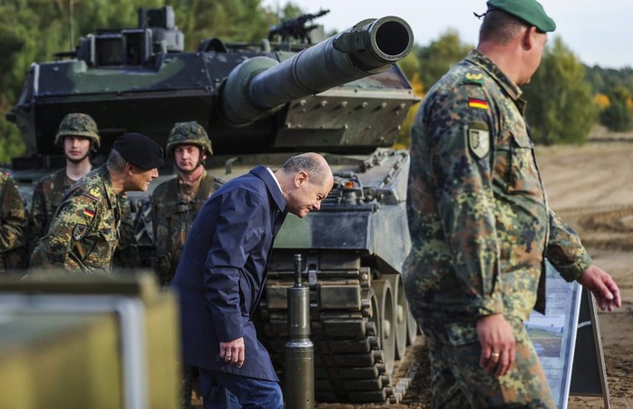Ukraine phản ứng "gắt" thông tin Đức cắt viện trợ quân sự- Ảnh 1. Ukraine phản ứng "gắt" thông tin Đức cắt viện trợ quân sự- Ảnh 1.