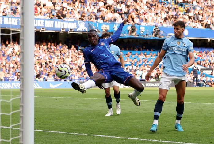 Man City thắng Chelsea trận Super Sunday, khẳng định vị thế nhà vô địch- Ảnh 5. Man City thắng Chelsea trận Super Sunday, khẳng định vị thế nhà vô địch- Ảnh 5.