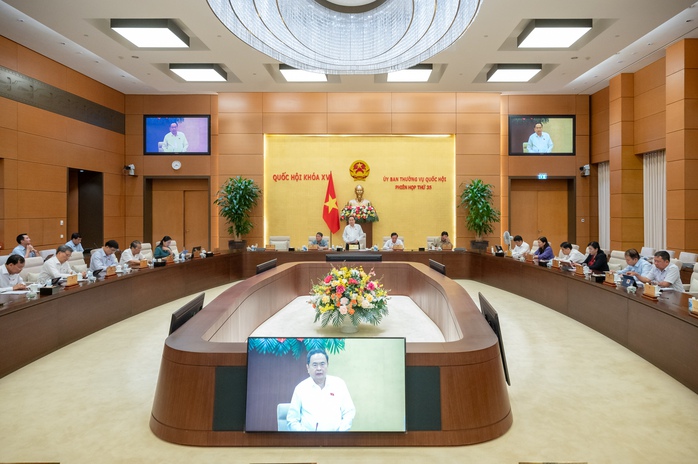 Ủy ban Thường vụ Quốc hội chất vấn nhiều Bộ trưởng, quyết định các vấn đề quan trọng- Ảnh 1. Ủy ban Thường vụ Quốc hội chất vấn nhiều Bộ trưởng, quyết định các vấn đề quan trọng- Ảnh 1.