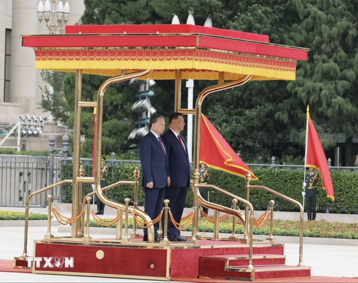 Trung Quốc bắn 21 phát đại bác chào mừng Tổng Bí thư, Chủ tịch nước Tô Lâm- Ảnh 5. Trung Quốc bắn 21 phát đại bác chào mừng Tổng Bí thư, Chủ tịch nước Tô Lâm- Ảnh 5.