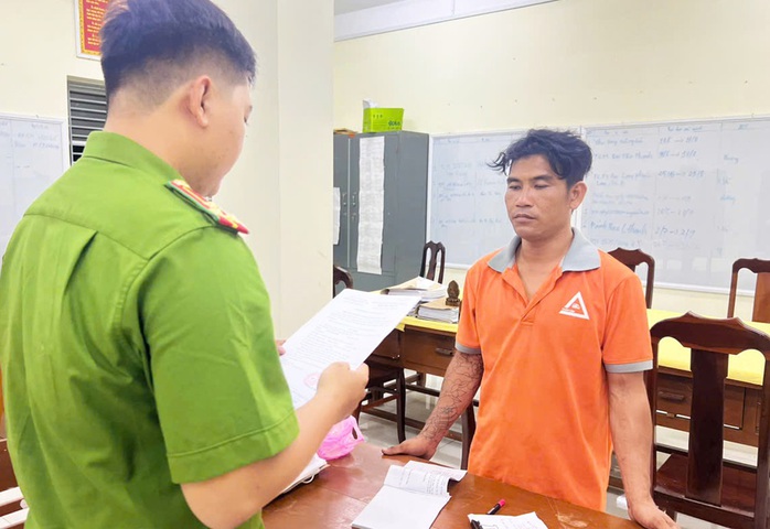 Trộm tài sản của Điện Máy Xanh ở An Giang rồi trốn lên Bình Dương- Ảnh 2. Trộm tài sản của Điện Máy Xanh ở An Giang rồi trốn lên Bình Dương- Ảnh 2.